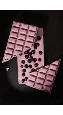 Шоколад смородиновый 25 г.